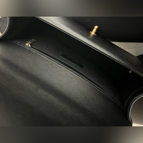 Chanel le boy new medium black bag - Picture 13 of 15